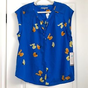 Stitch Fix Daniel Rainn Bernal top